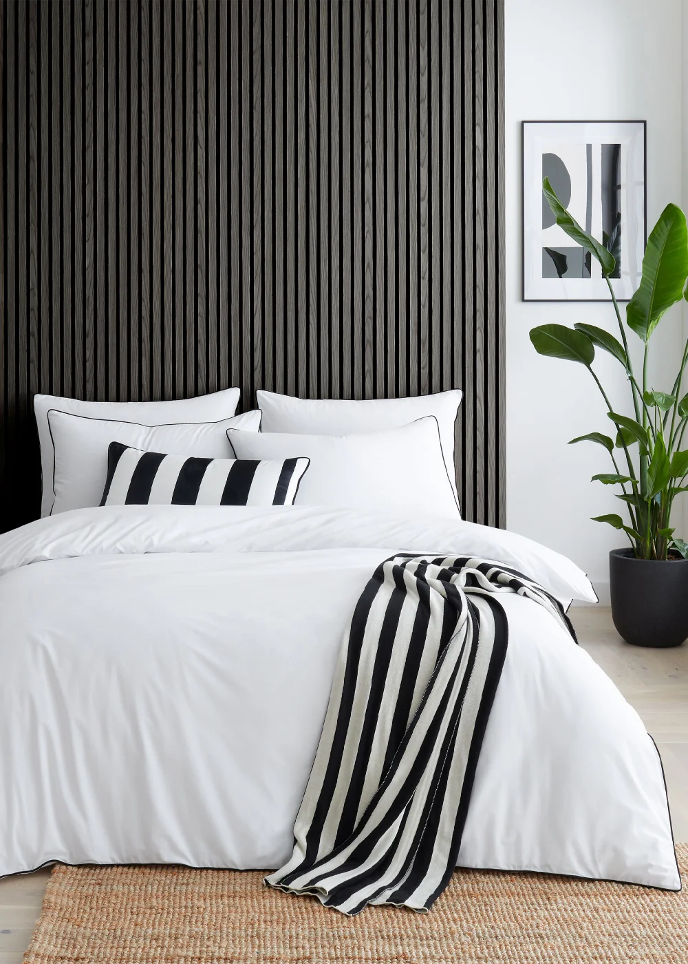 Style Sisters Cotton Piped Duvet Cover Set - Single Image 1