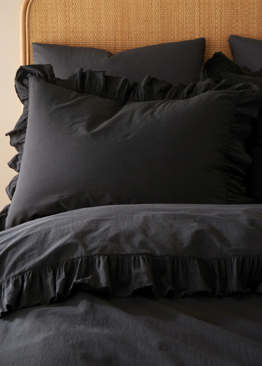Single Bed Ruffle Style Sisters Ruffle Frill Duvet Cover Set - Single