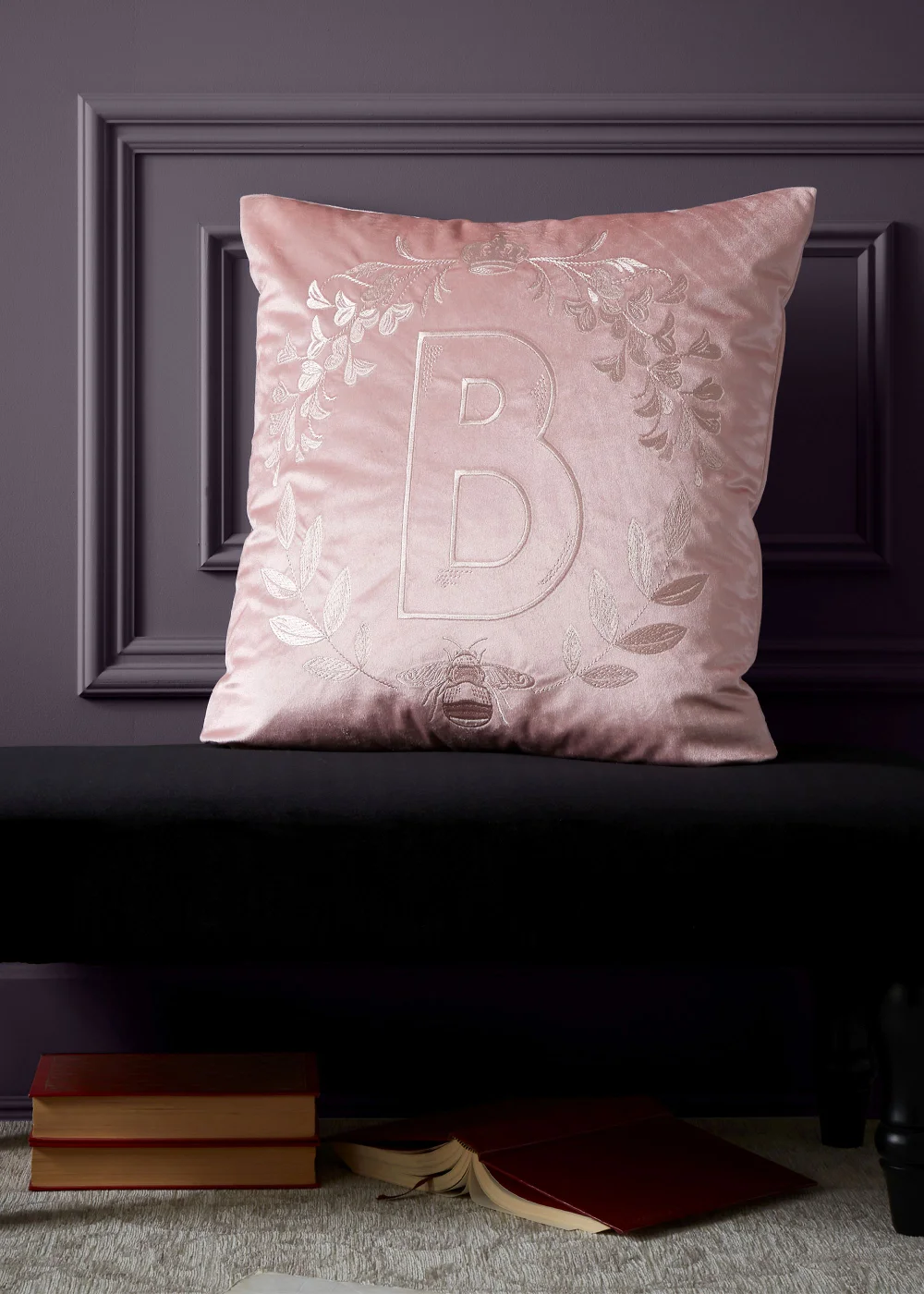 Bridgerton By Catherine Lansfield Regency Crown Soft Touch Cushion (45x45cm) - One Size Image 2