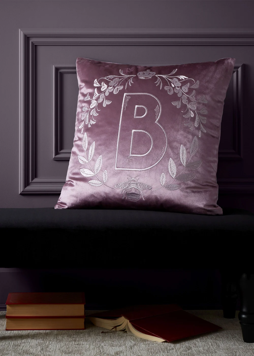 Bridgerton By Catherine Lansfield Regency Crown Soft Touch Cushion (45x45cm) - One Size Image 2