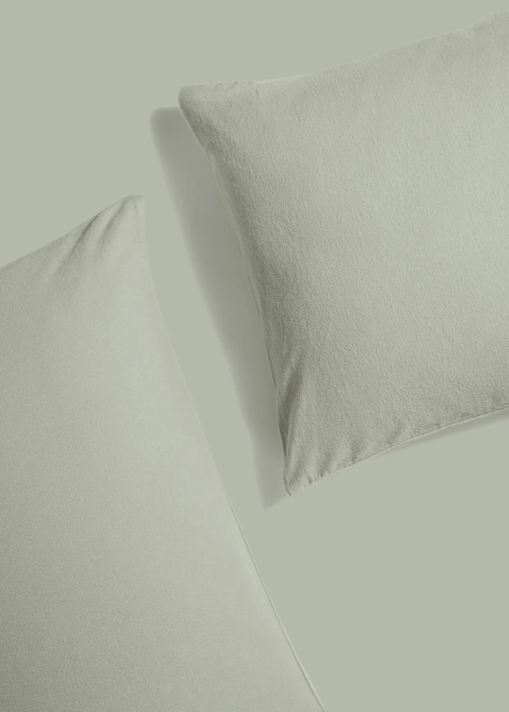2 Pack Green Cotton Housewife Pillowcases Image 2