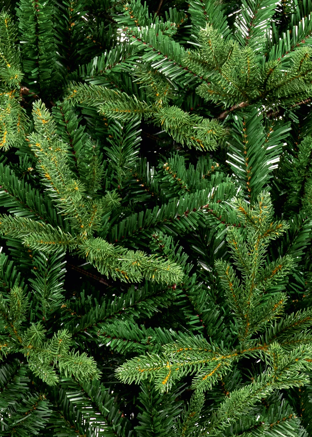 Premier Decorations Glenwood Spruce Christmas Tree 6ft - 6ft Image 3