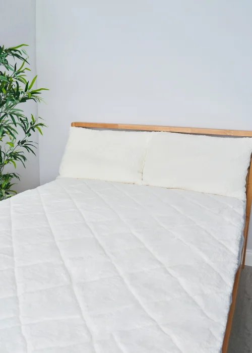 BHS Cream Teddy Fleece Mattress Protector - Single Image 2