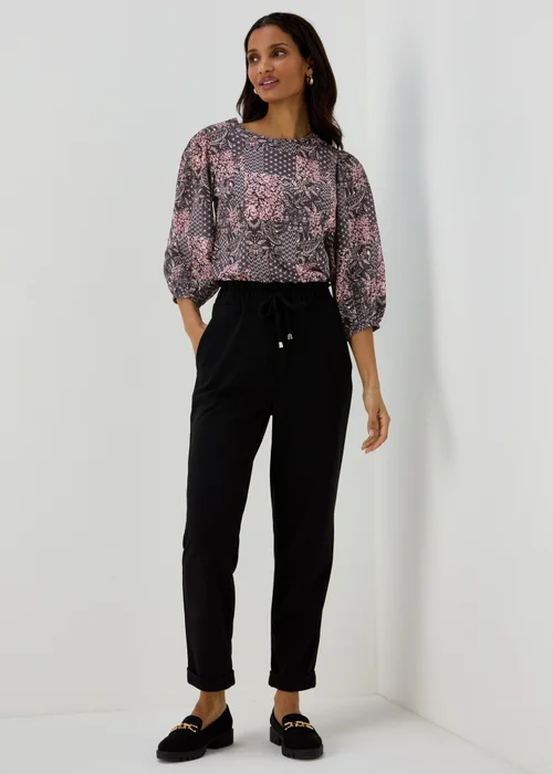 Black Scarf Print Bubble Box Top - Size 8 Image 4