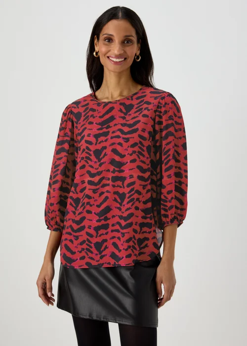 Red Animal Print Bubble Box Top - Size 8 Image 1