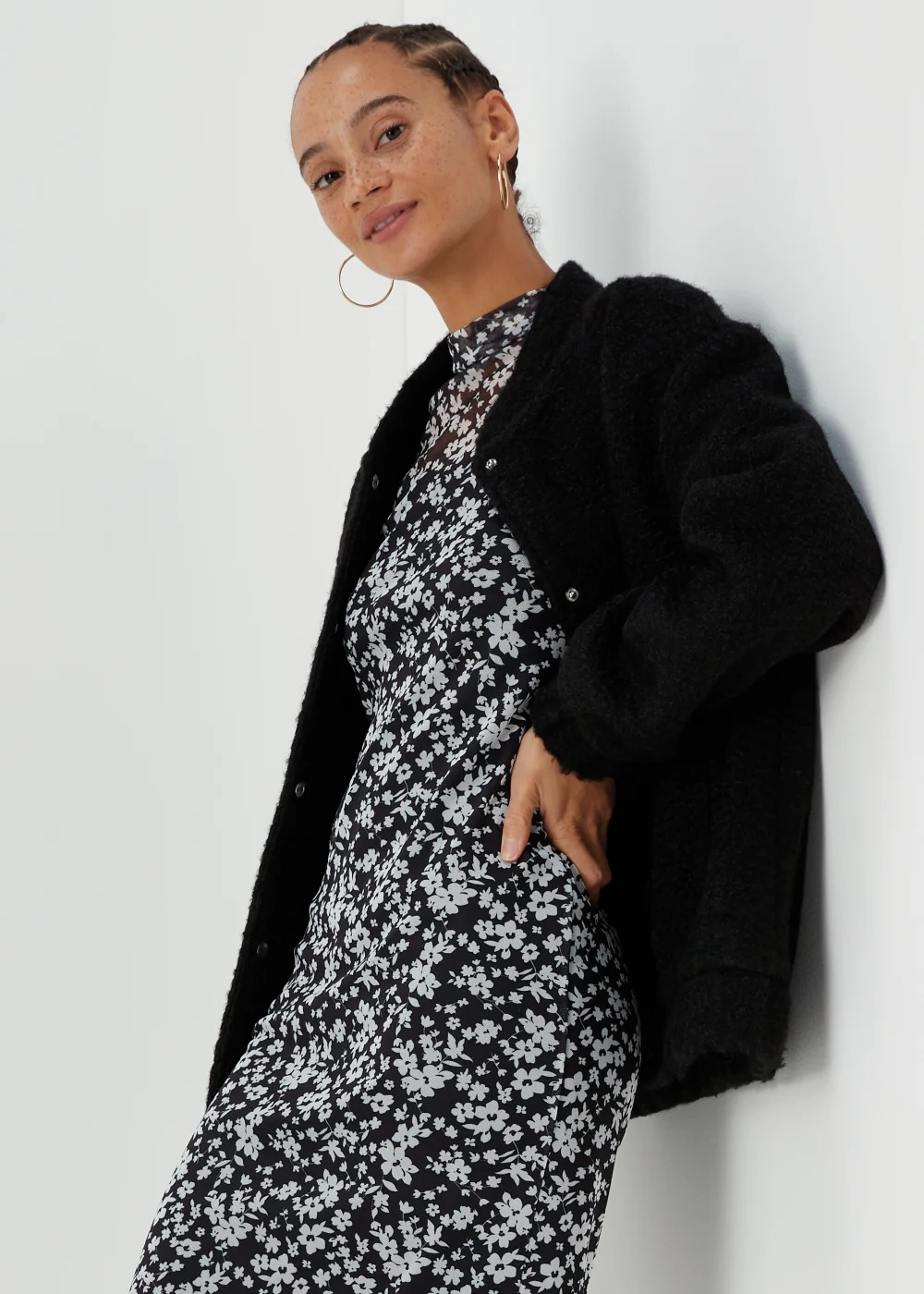 Papaya Petite Monochrome Floral Mesh Midi Dress - 6 Image 4