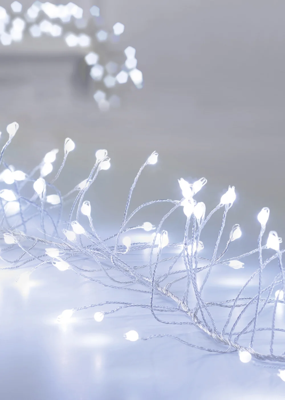 Premier Decorations 288 Large White LED Battery Operated Silver Wire Ultrabrights Garland - No Size Image 2