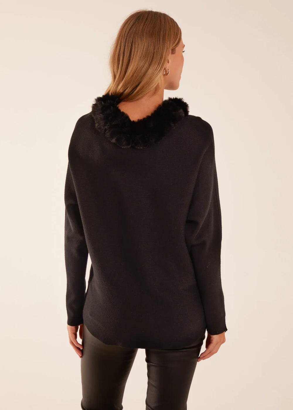 Blue Vanilla Black Fur Collar Batwing Jumper - S/M Image 4