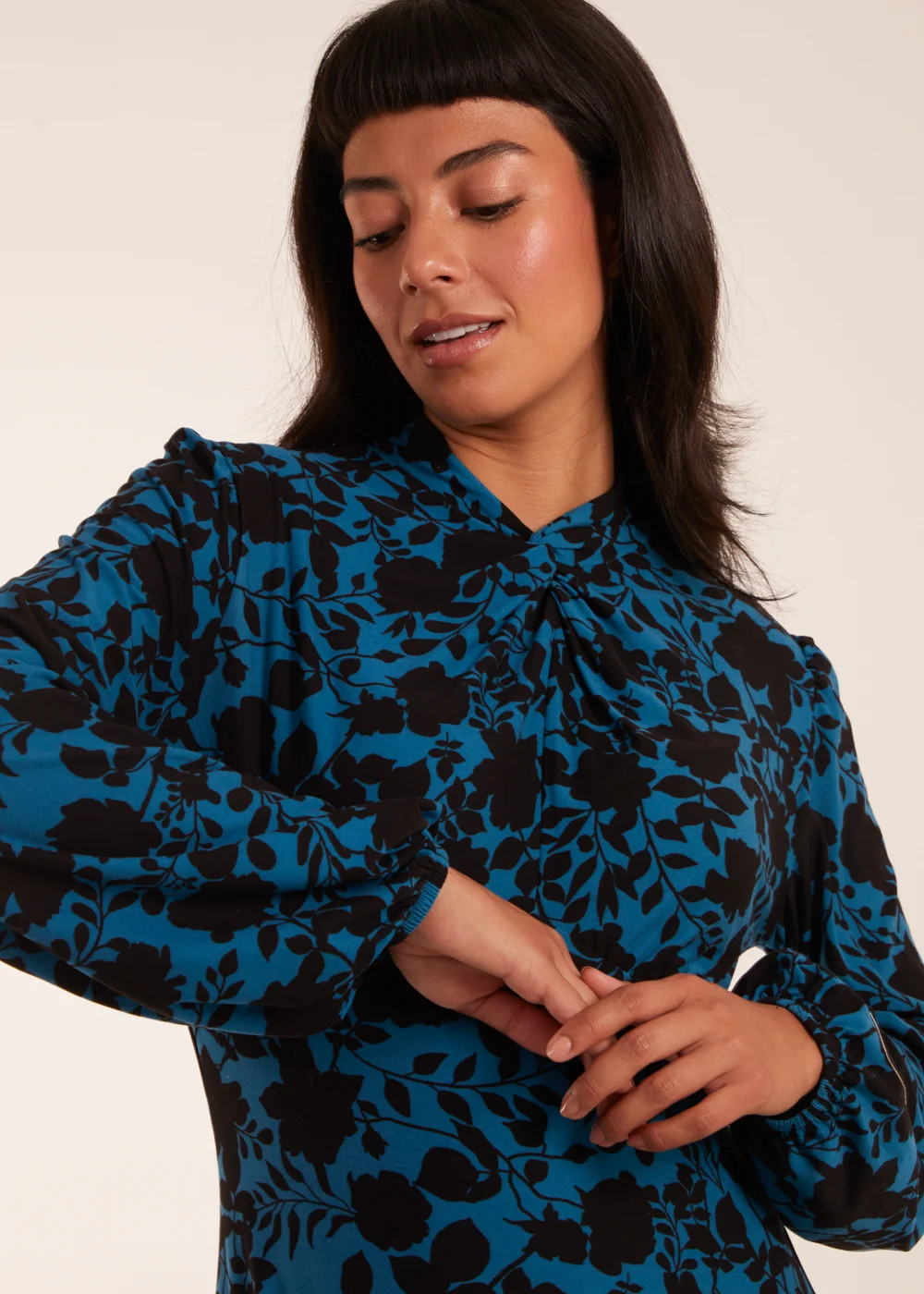 Blue Vanilla Teal Wrap Neck Fit And Flare Midi Dress - 8 Image 4