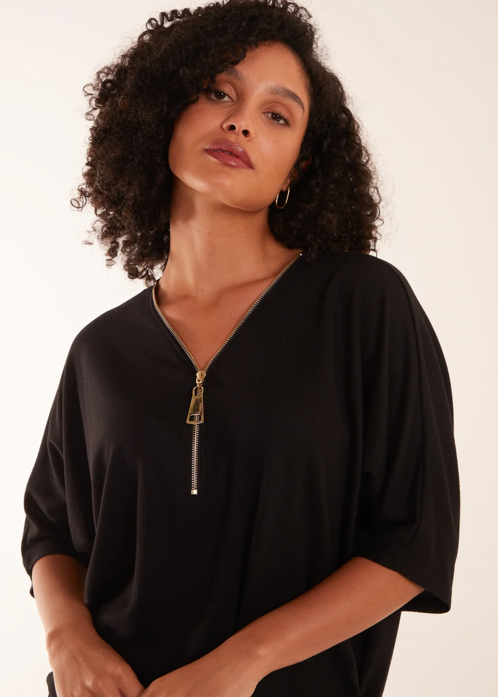 Blue Vanilla Black Zip Front Top - S/M Image 4