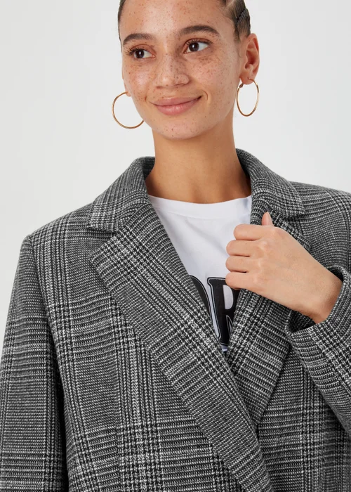 Black & White Check Blazer - 8 Image 4