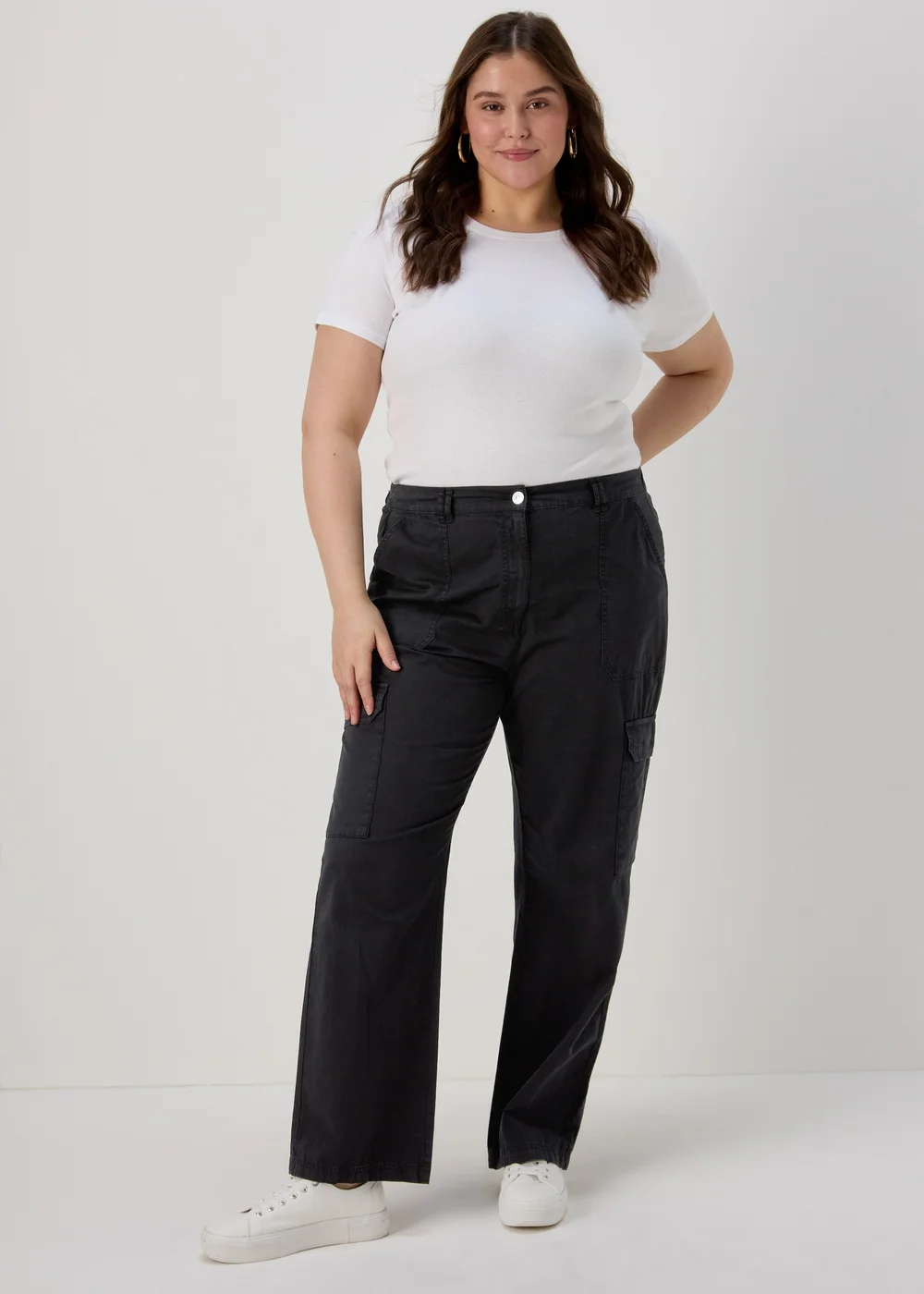 Black Straight Leg Cargo Trousers - 8 Image 1