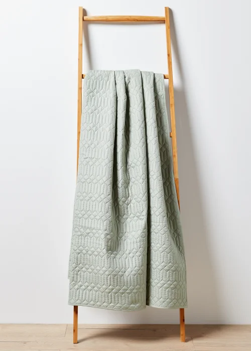 Green Geo Pinsonic Bedspread (235cm x 235cm) Image 1