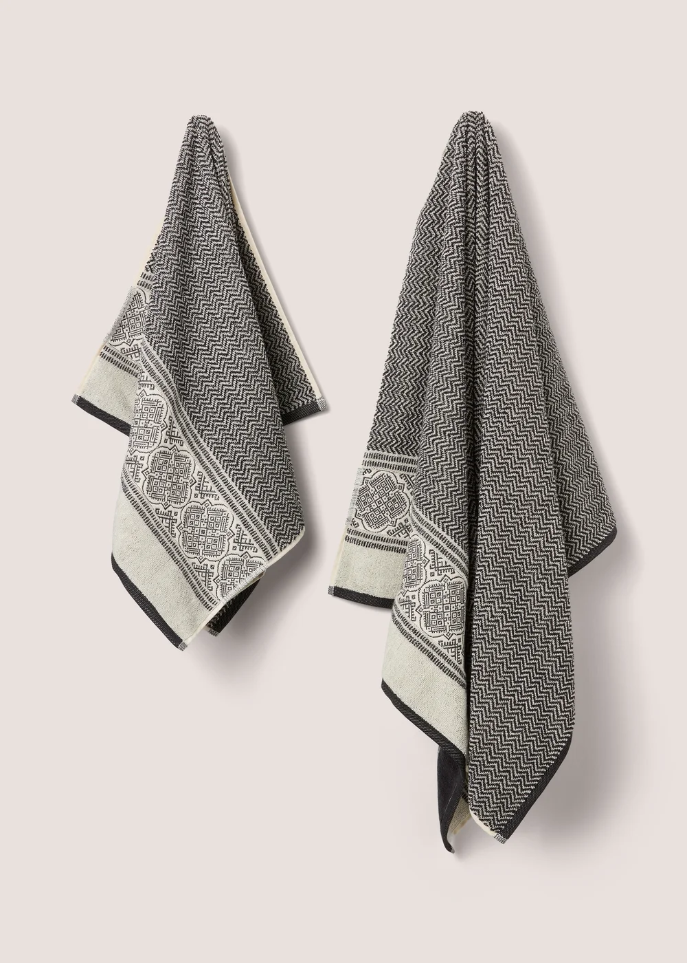 Natural 100% Cotton Casa Kilim Border Towel - Hand Towel Image 1