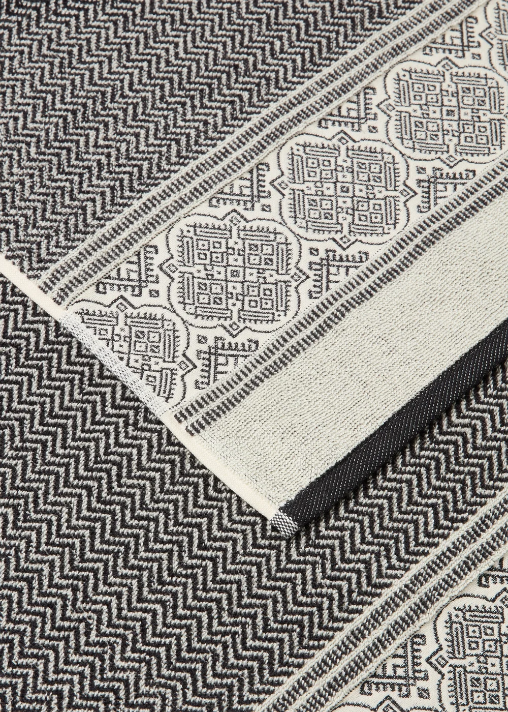 Natural 100% Cotton Casa Kilim Border Towel - Hand Towel Image 2