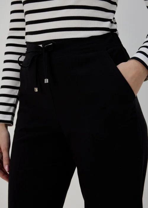Black Cropped Trousers - 10 Image 3