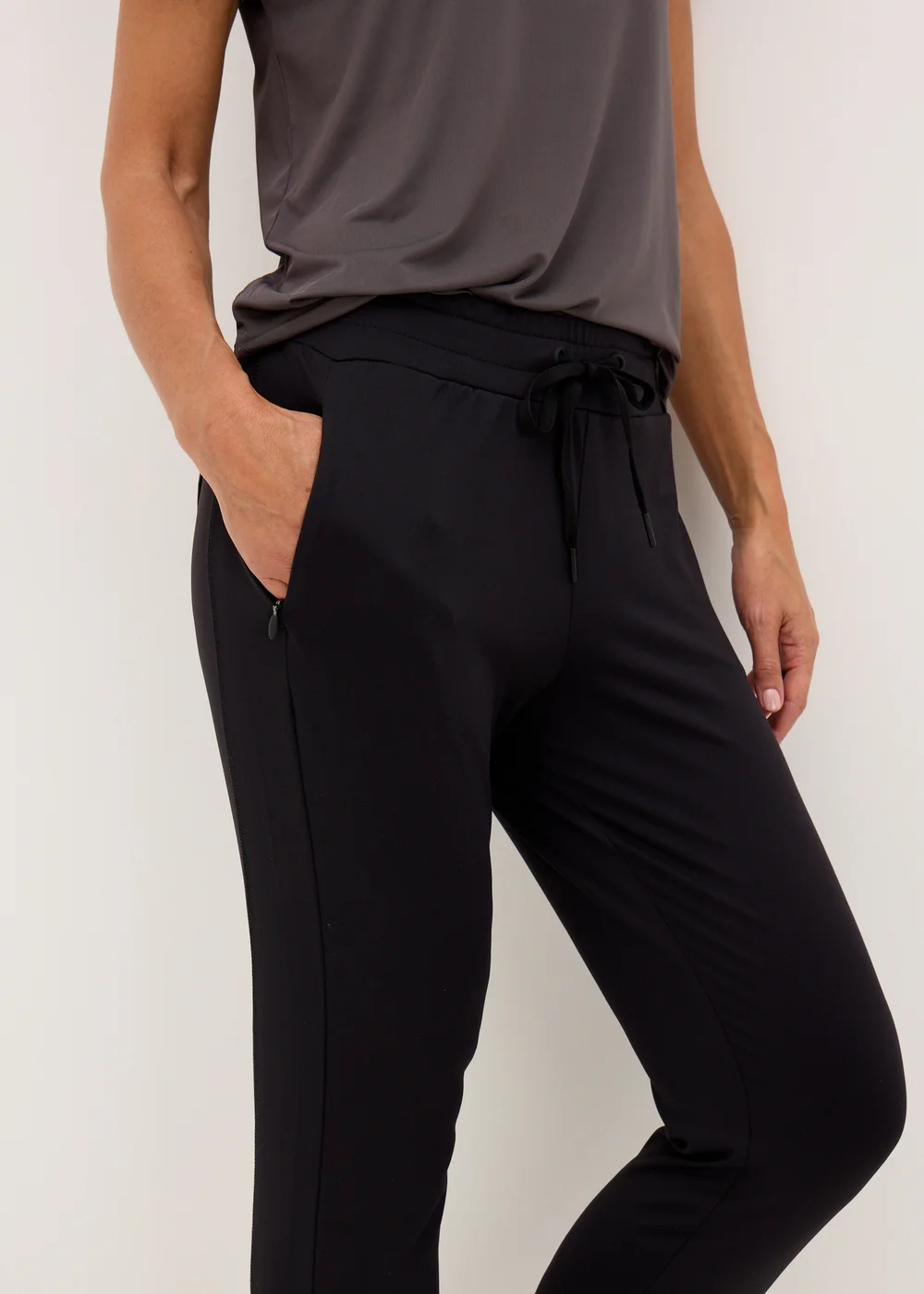Souluxe Black Active Sports Jogging Bottoms - S Image 2