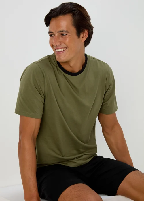 Green Basic T-Shirt & Shorts Pyjama Set - Extra small Image 3