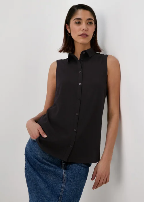 Black Sleeveless Shirt - 8 Image 1