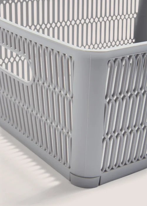 Large Plastic Storage Basket (38.1cm x 33cm x 12.7cm) Image 2