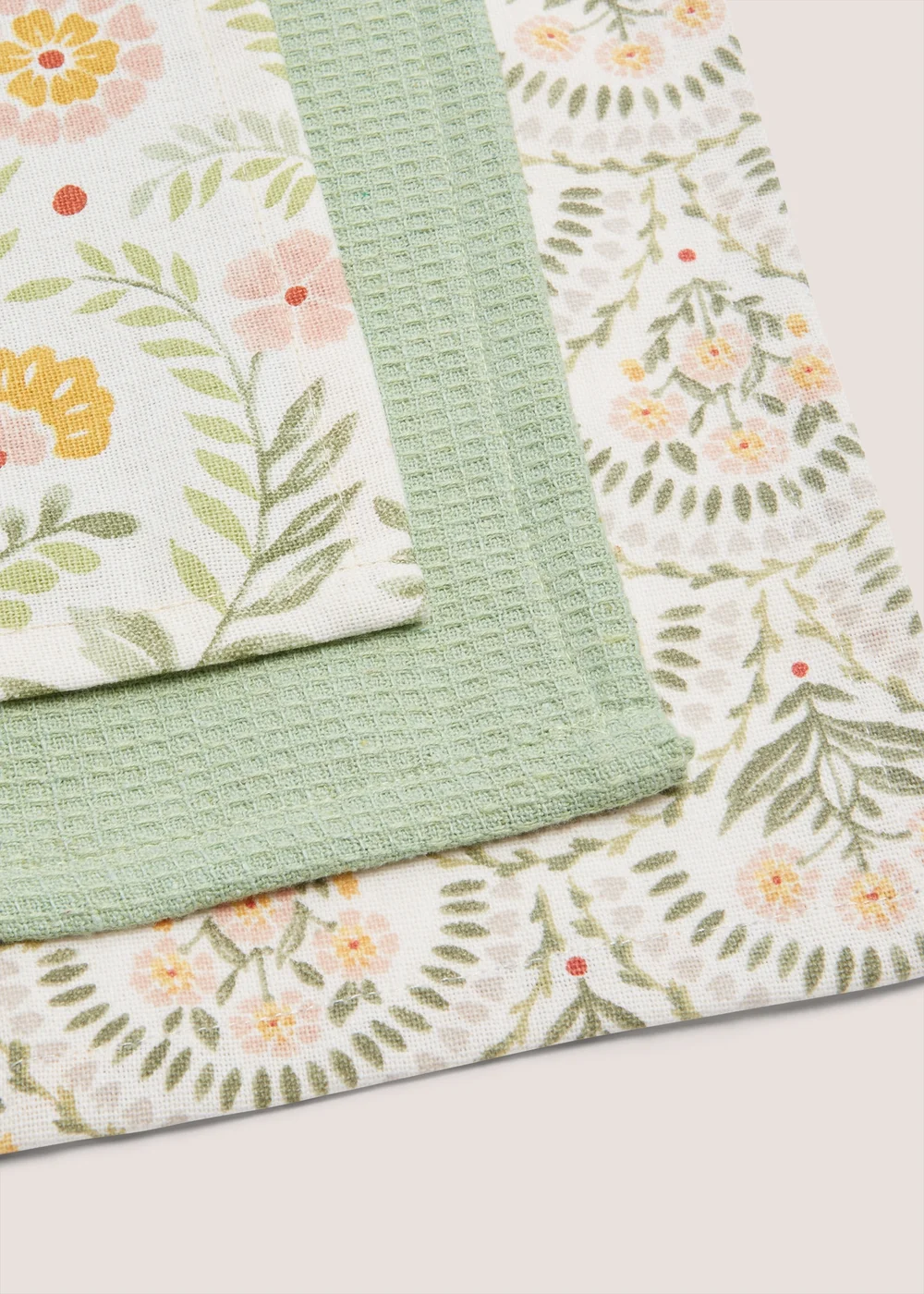 3 Pack Green Folk Floral Tea Towels Image 2