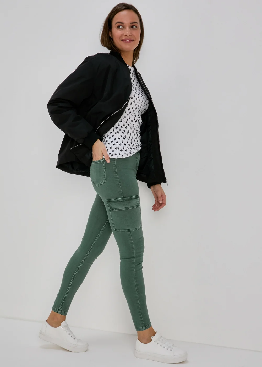Khaki Skinny Cargo Jeans - 8 Image 4