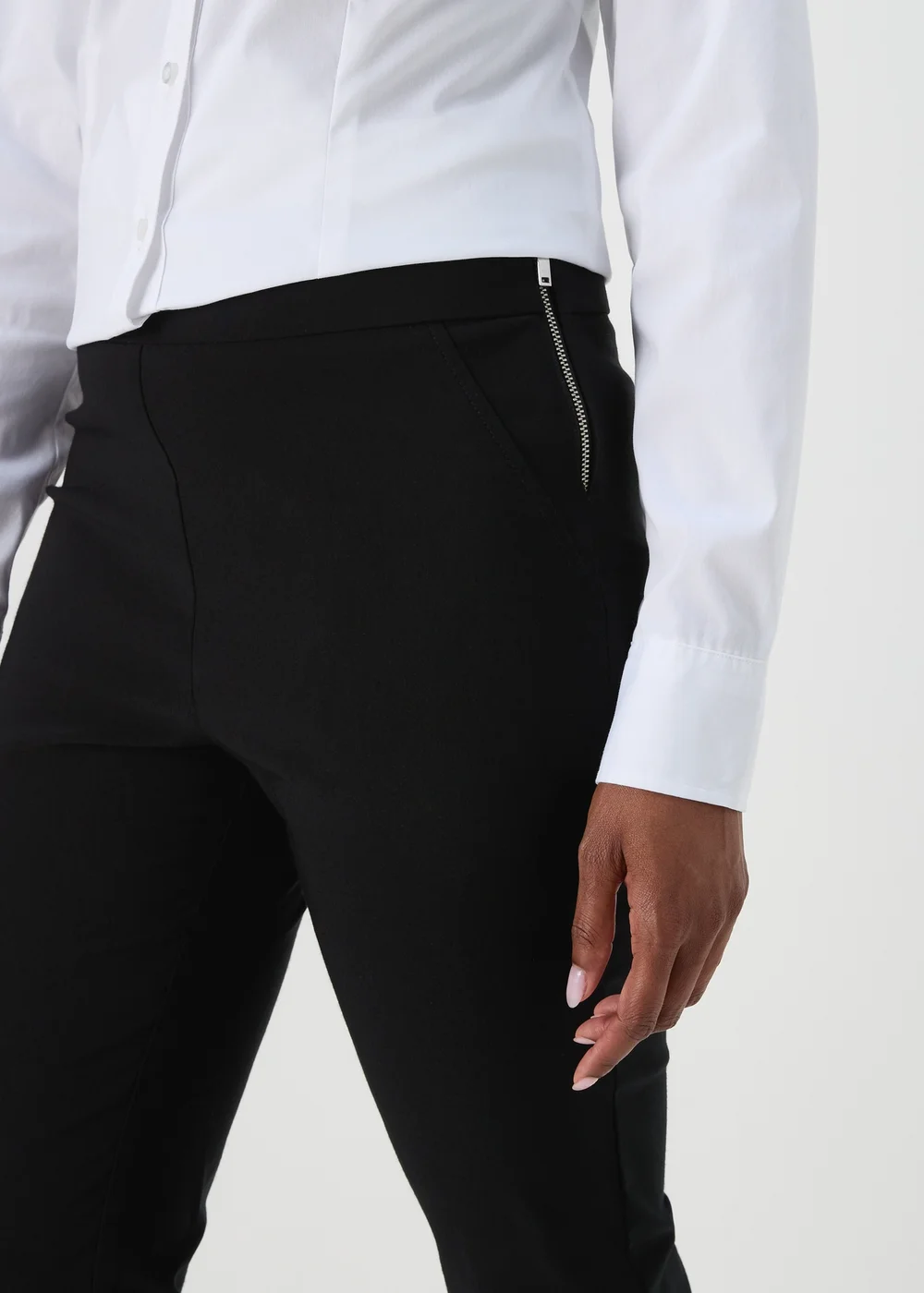 Black Bengaline Cropped Trousers - 8 Image 3