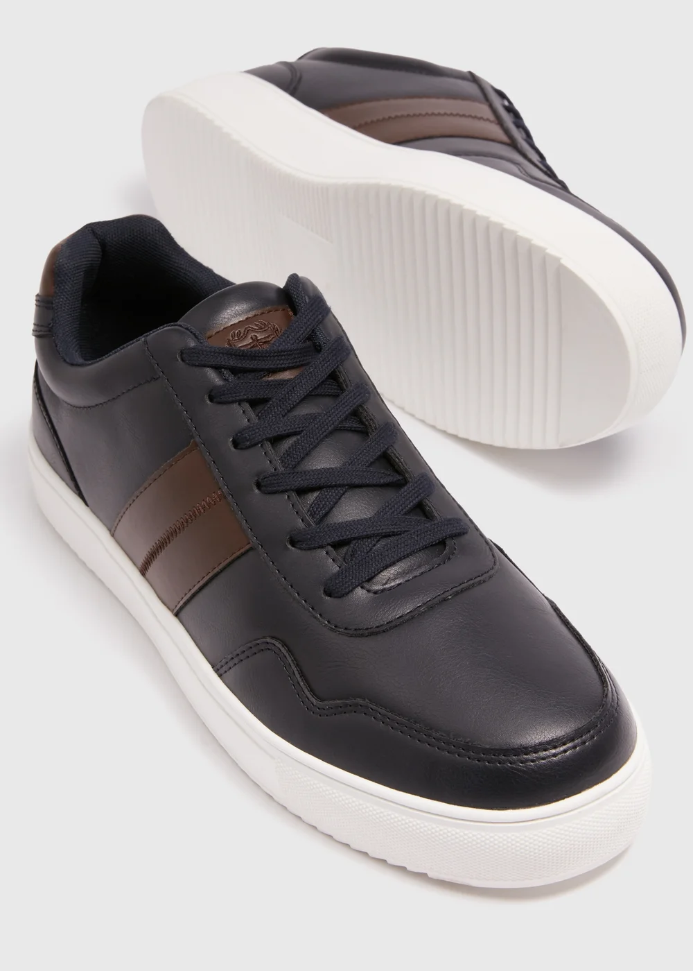 Navy Smart Trainers - Size 6 Image 2
