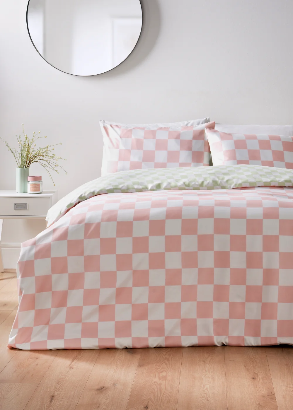 Pink Checkerboard Duvet Set - Single Image 1