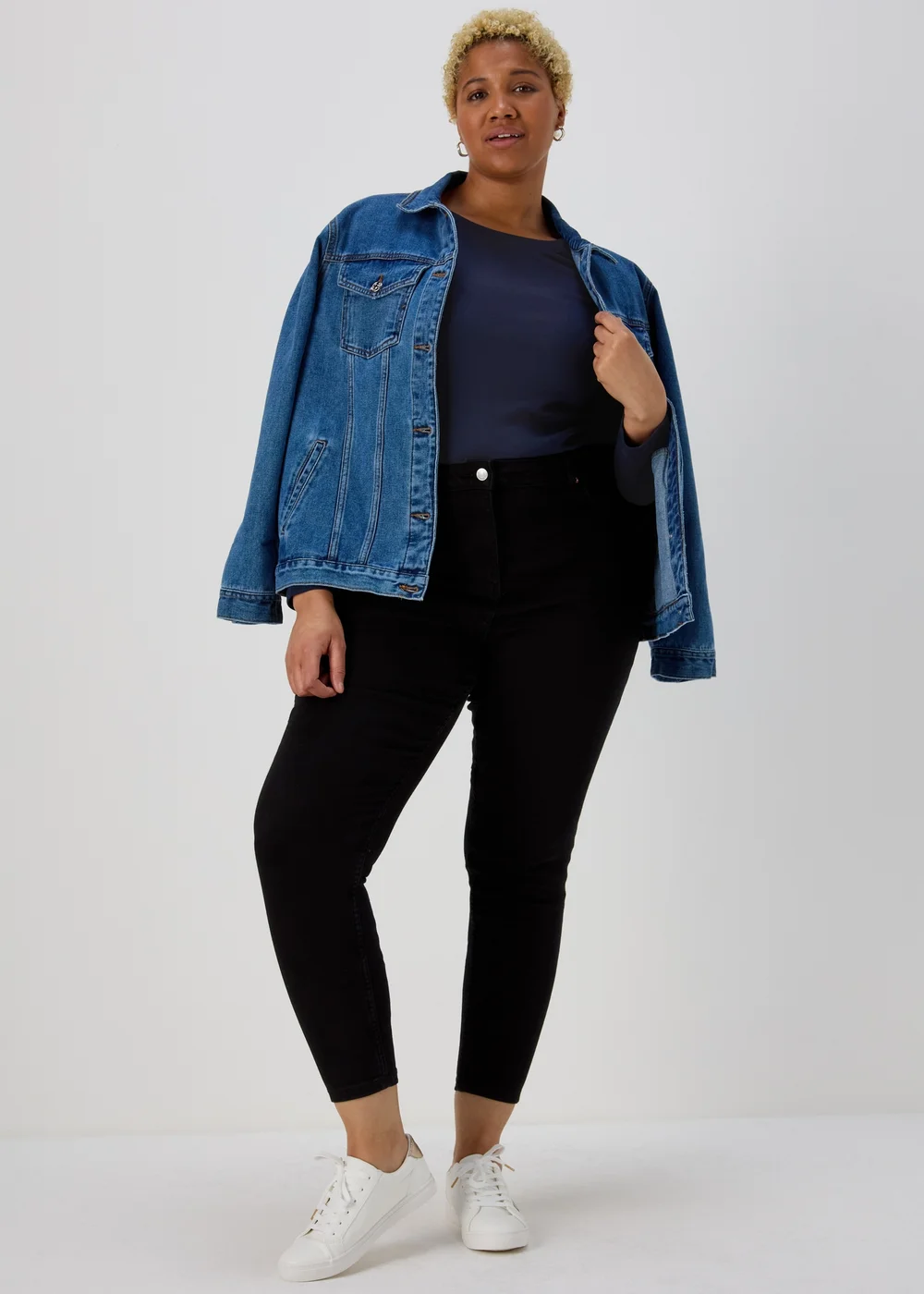 Navy Long Sleeve T-Shirt - 8 Image 4