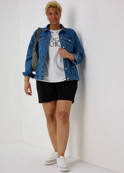 White Tres Chic T-Shirt - S Image 3
