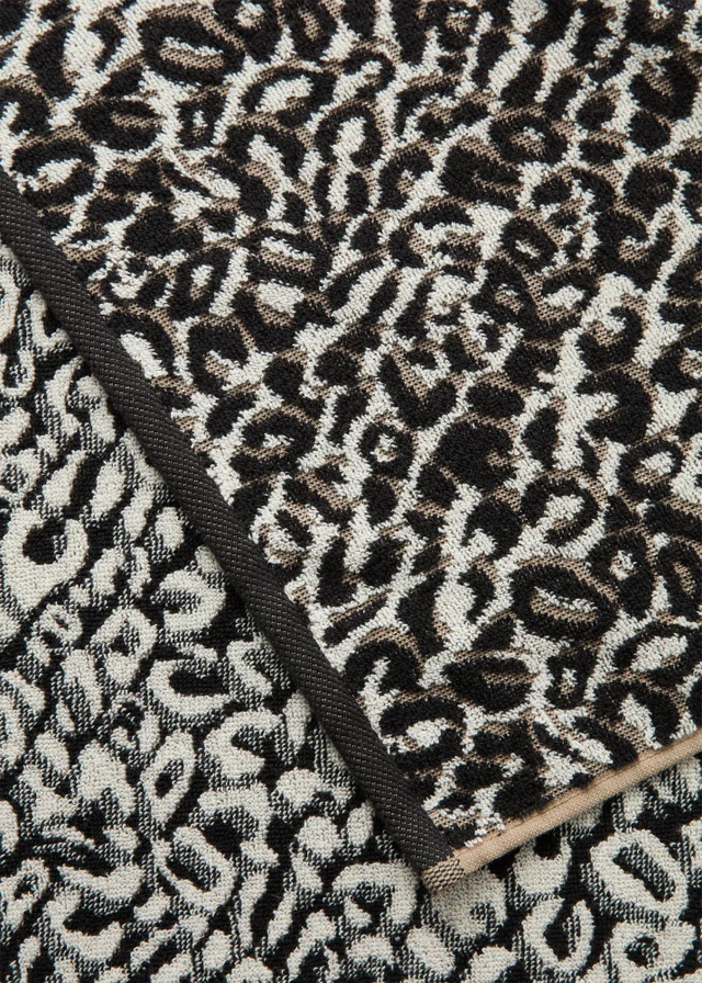 Black & Natural Casa Leopard Print 100% Cotton Towels