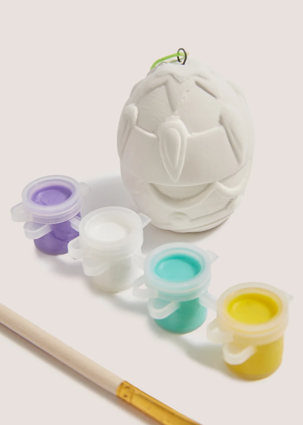 4 Pack Paint Your Own Hanging Eggs (11cm x 12cm) Image 2