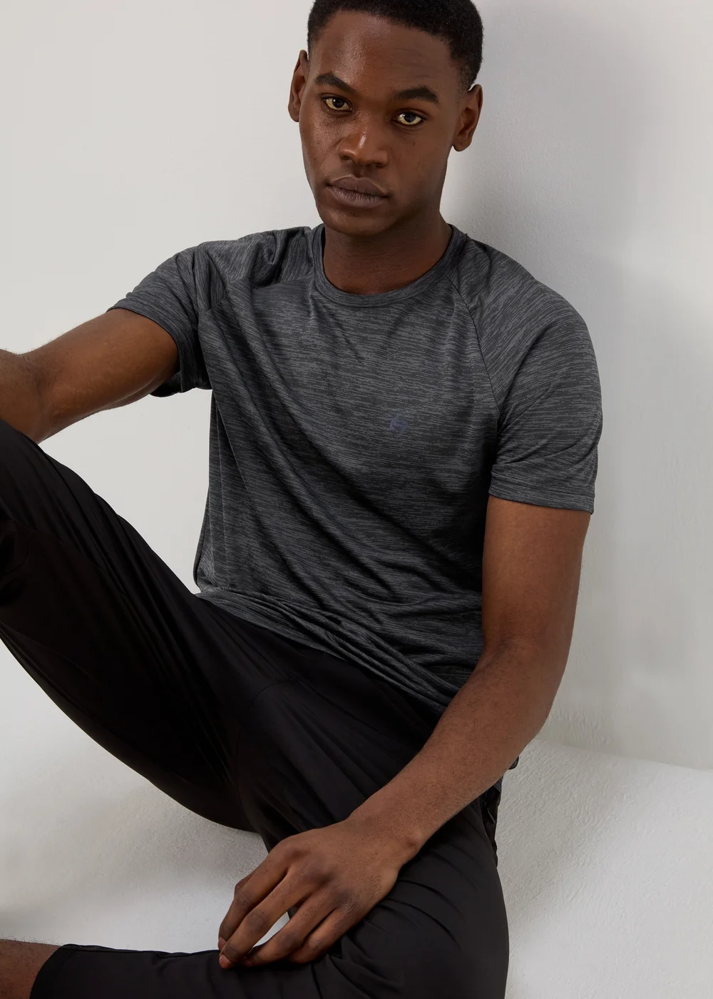 Souluxe Black Basic Two Tone T-Shirt - XS Image 4