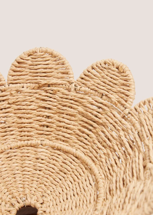 Decorative Woven Scallop Bowl Image 2