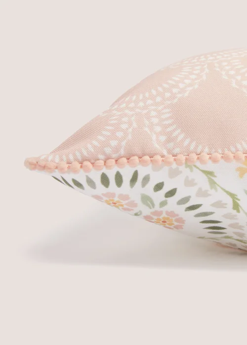 Floral Print Scallop Cushion (43cm x 43cm) Image 2