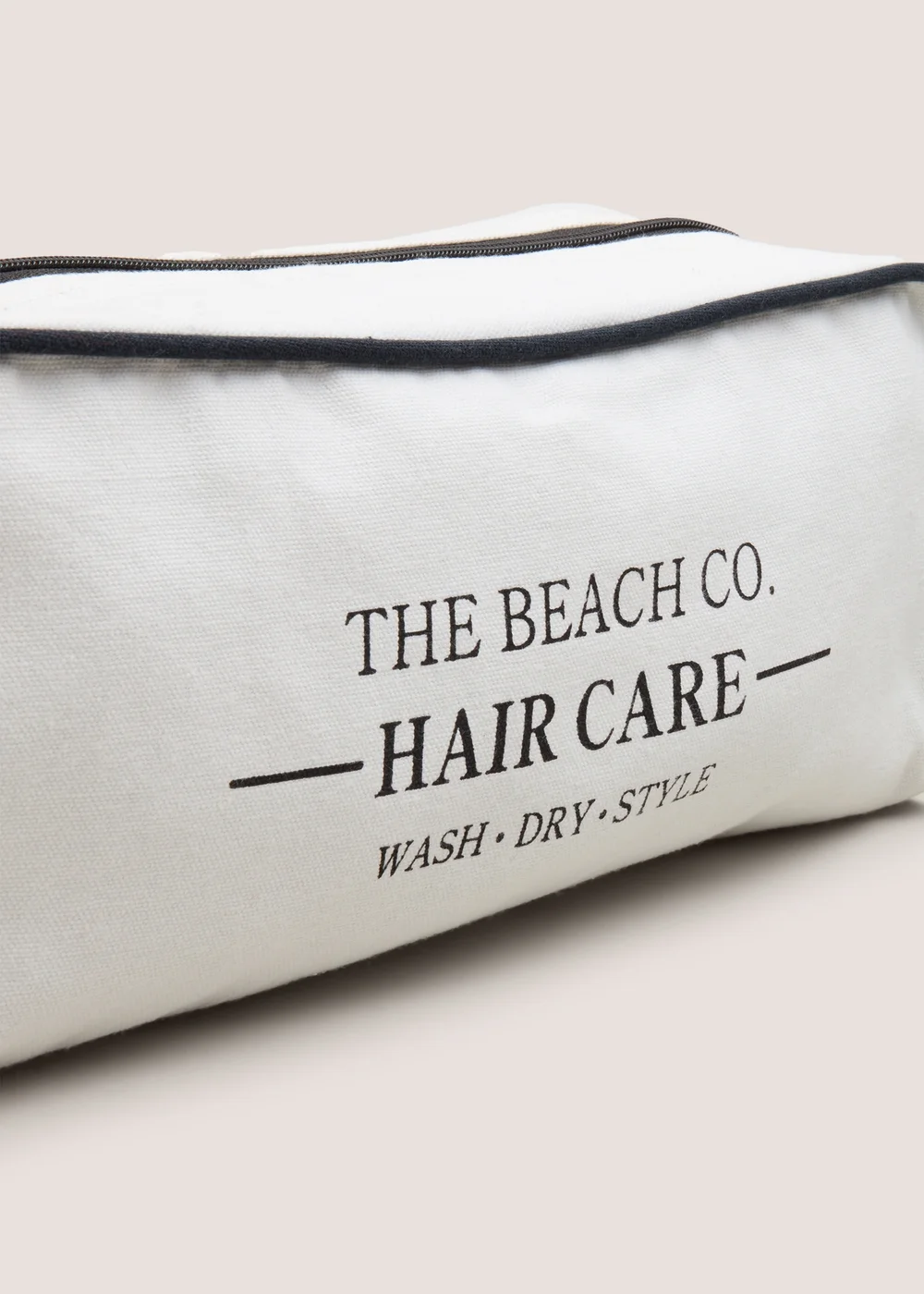 Monochrome Hair Travel Case (30cm x 20cm) Image 2