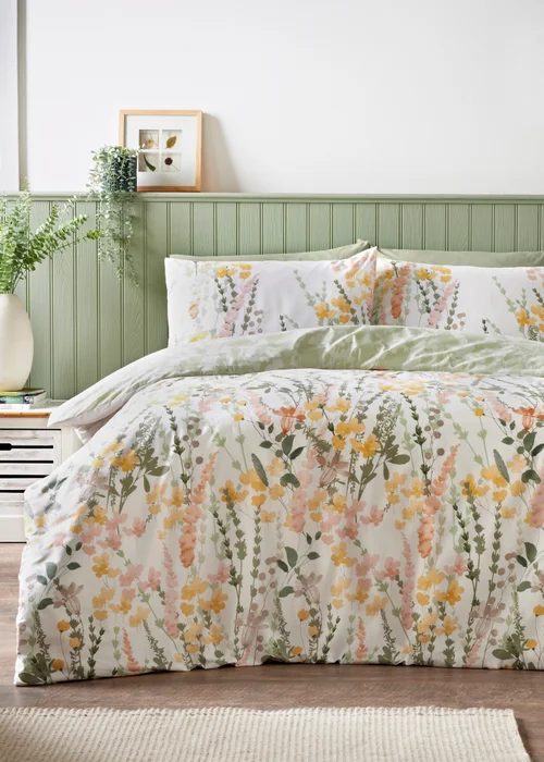 Green Floral Retreat Duvet Set - Super king Image 1