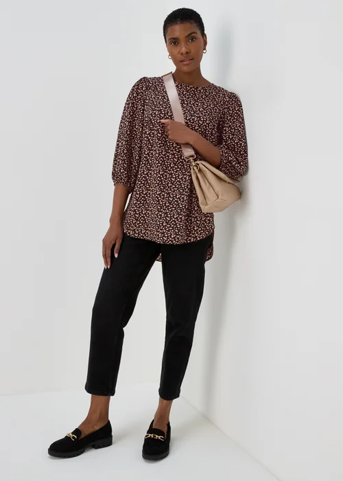 Black Floral Bubble Box Blouse - Size 8 Image 4