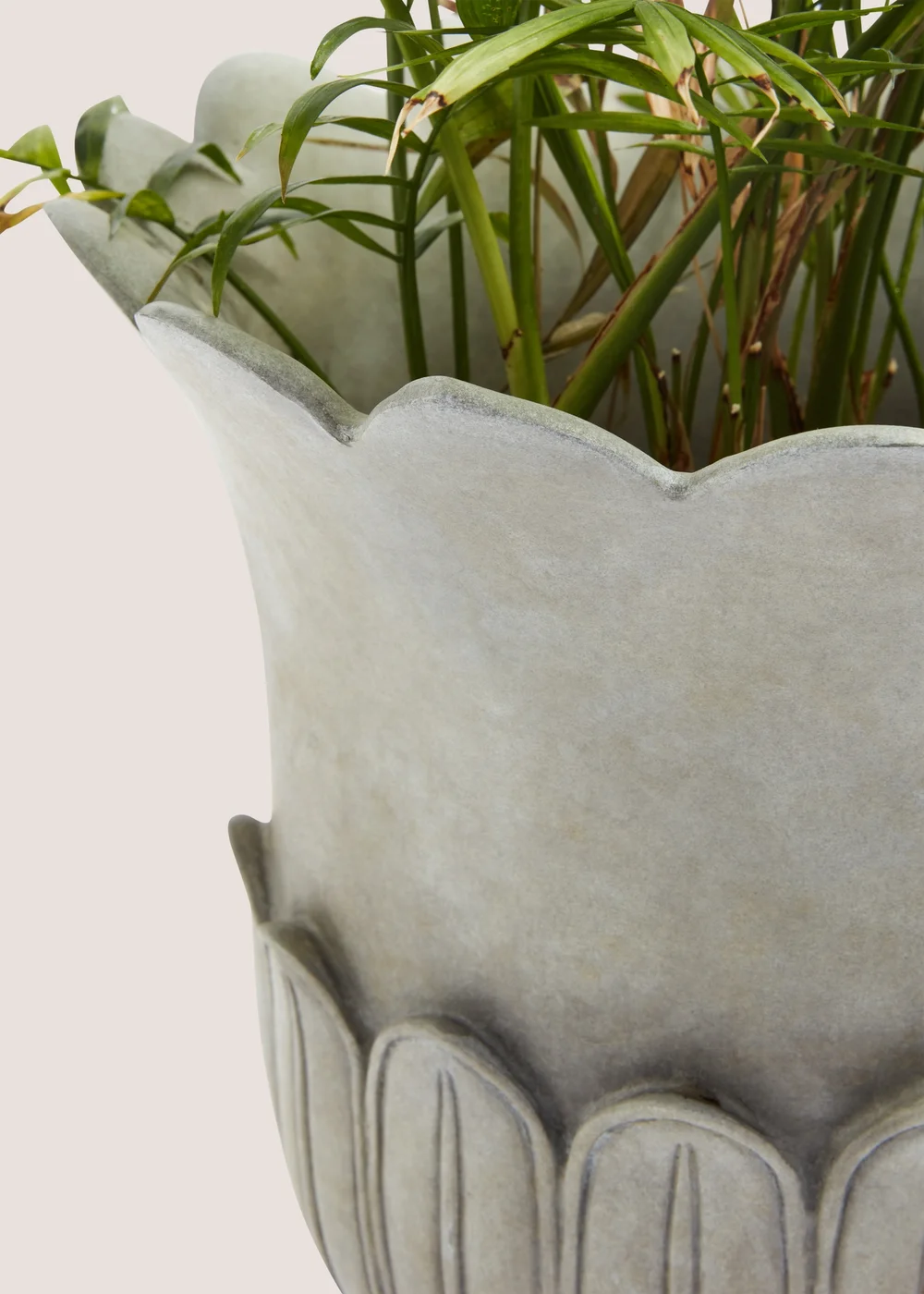 Grey Handmade Flower Planter (26cm x 26cm x 36cm) Image 2