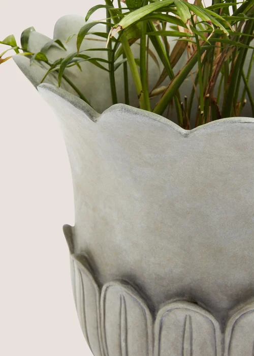 Grey Handmade Flower Planter (26cm x 26cm x 36cm) Image 2