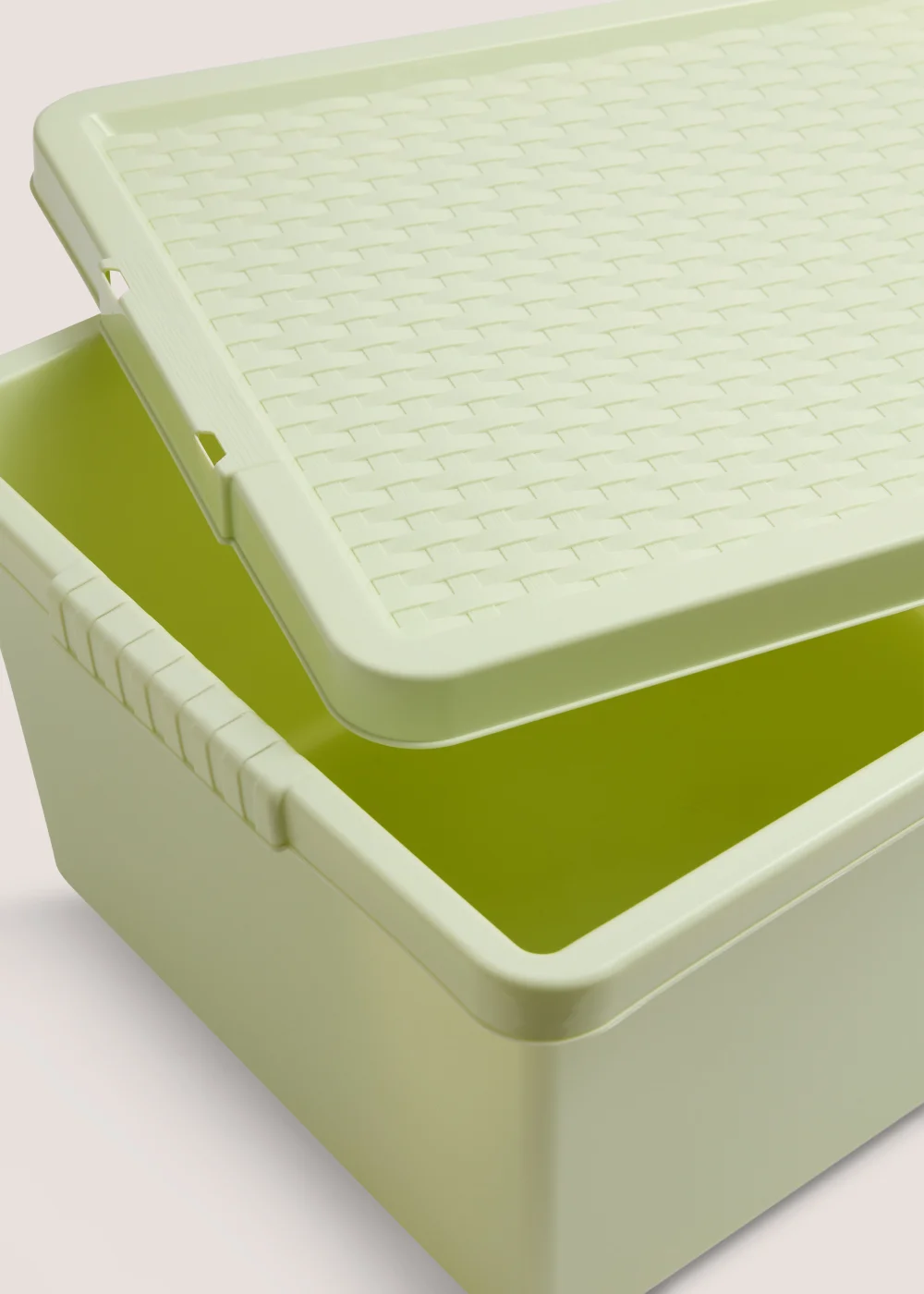 Green Storage Rattan Lid (27L) Image 2
