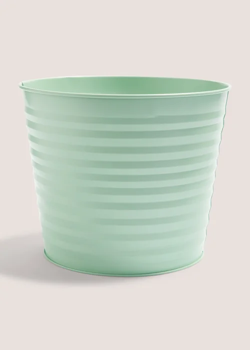 Green Outdoor Ribbed Metal Planter (24cm x 20cm) Image 1