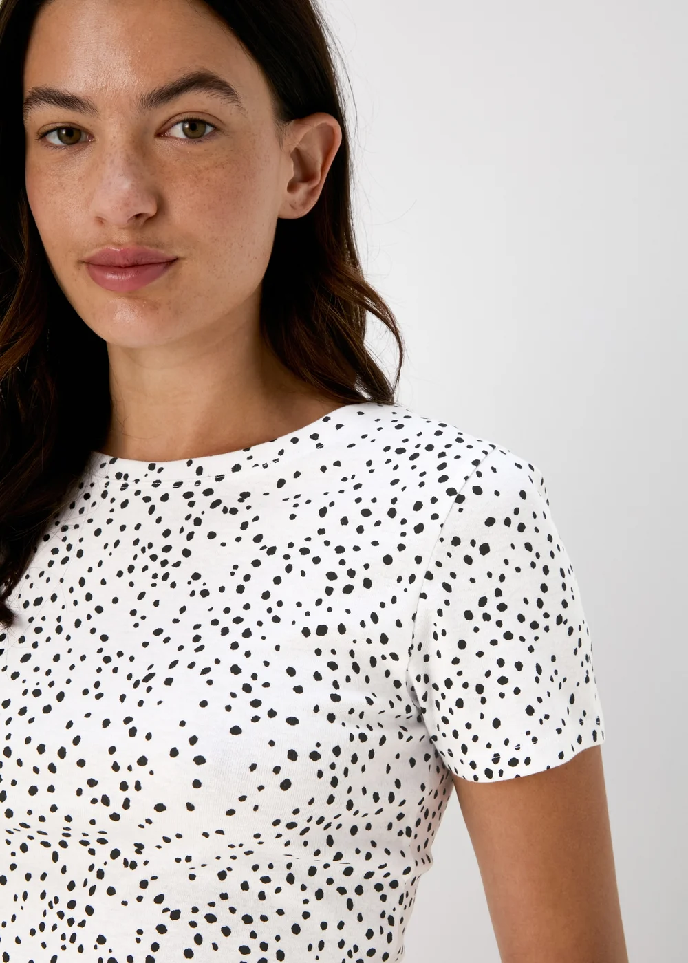White/Black Polka Dot T-Shirt - 8 Image 3