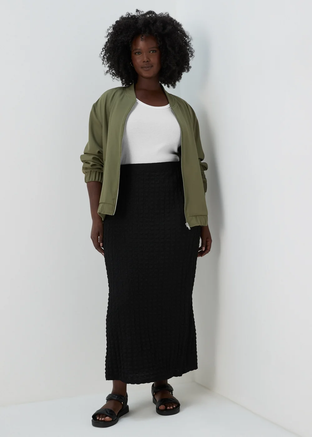 White Ribbed Jersey Scoop Neck Vest - Size 8 Image 4