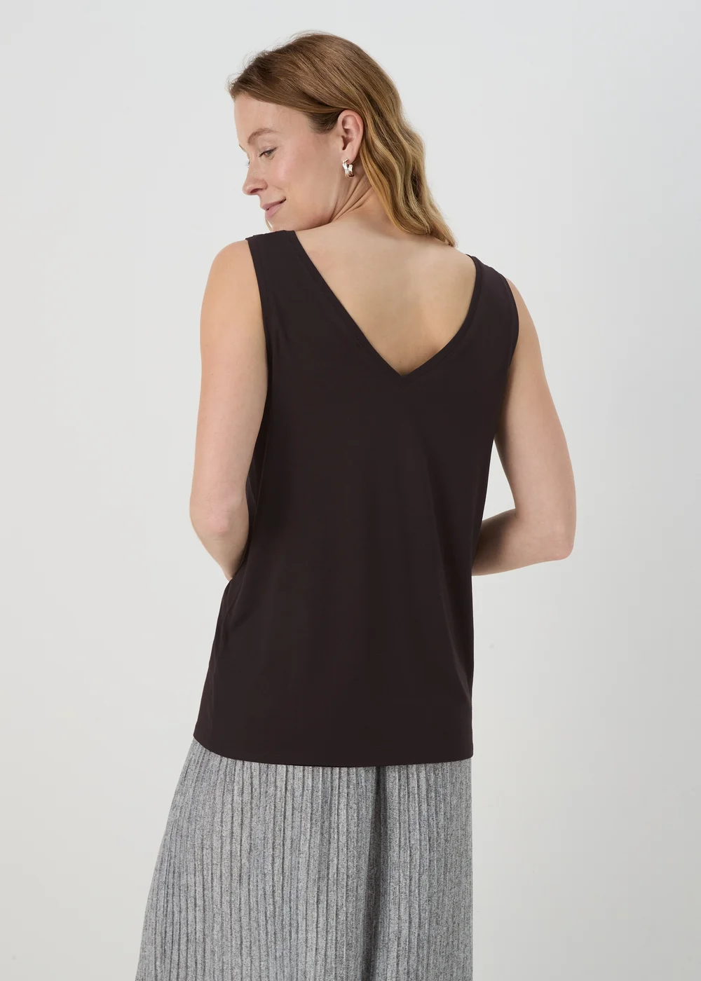 Black Plain V Neck Vest - 8 Image 2