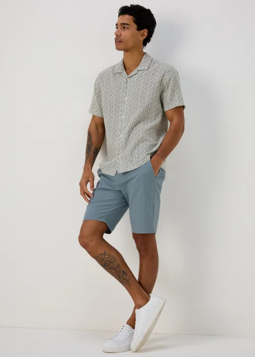 Blue Slim Fit Chino Shorts - 30 Image 4