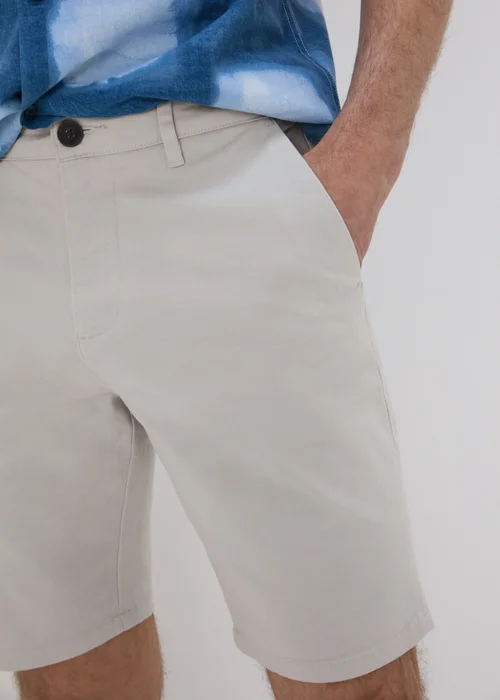 Bone Slim Fit Chino Shorts - 30 Image 3