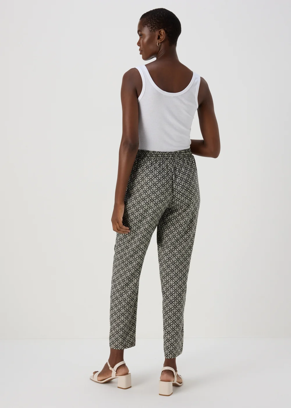 Black Viscose Tapered Trousers - 8 Image 2