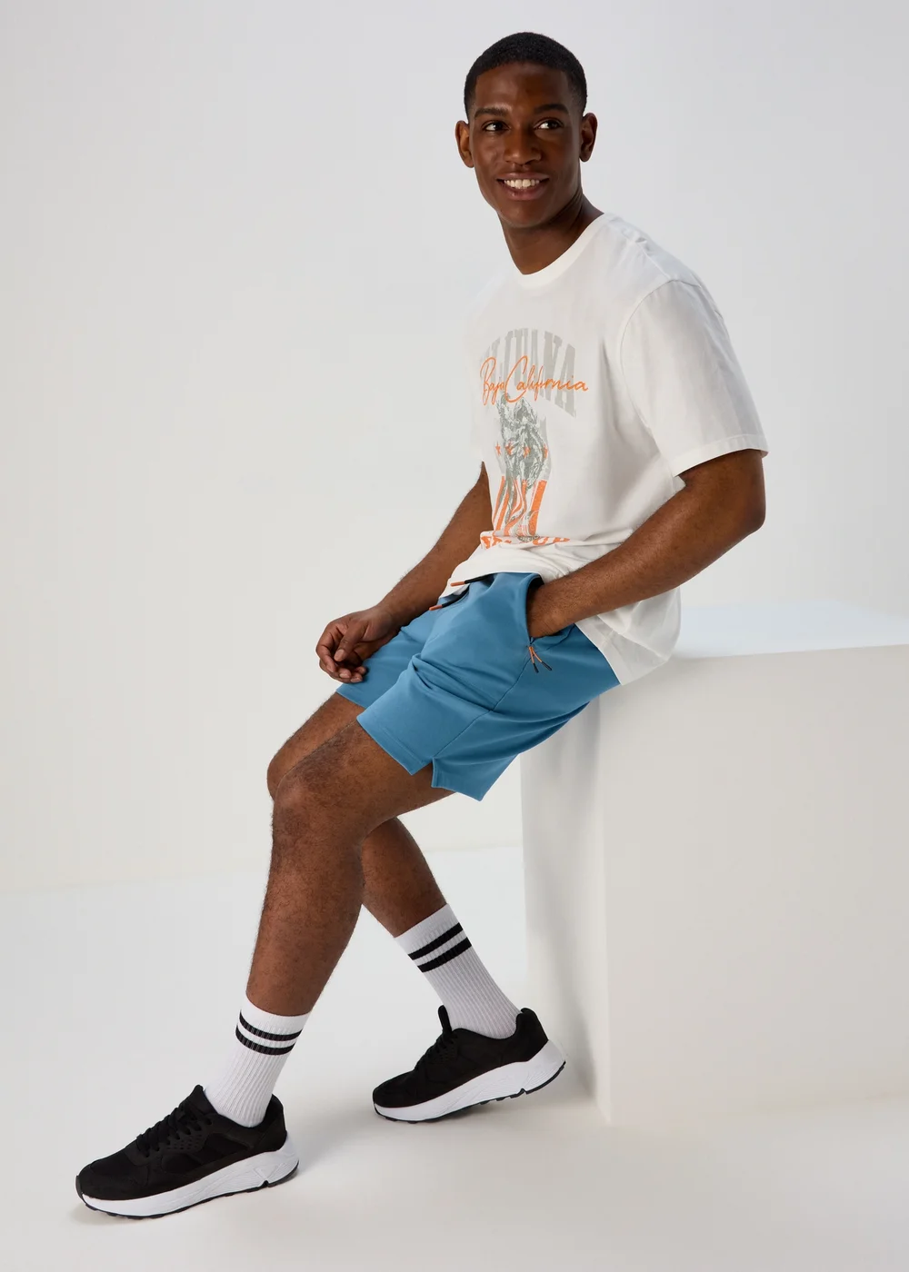 US Athletic Blue Jogging Shorts - XS Image 4